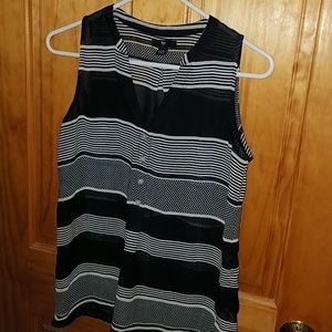 See through tank layering